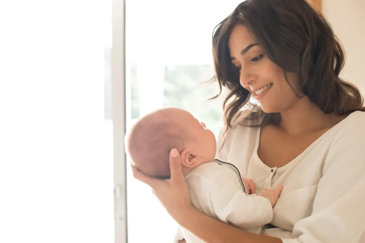 consequences-de-ne-pas-tenir-la-tete-de-bebe