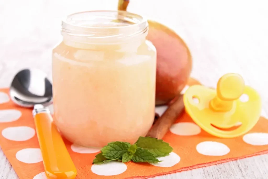 peut-on-donner-compote-adulte-bebe
