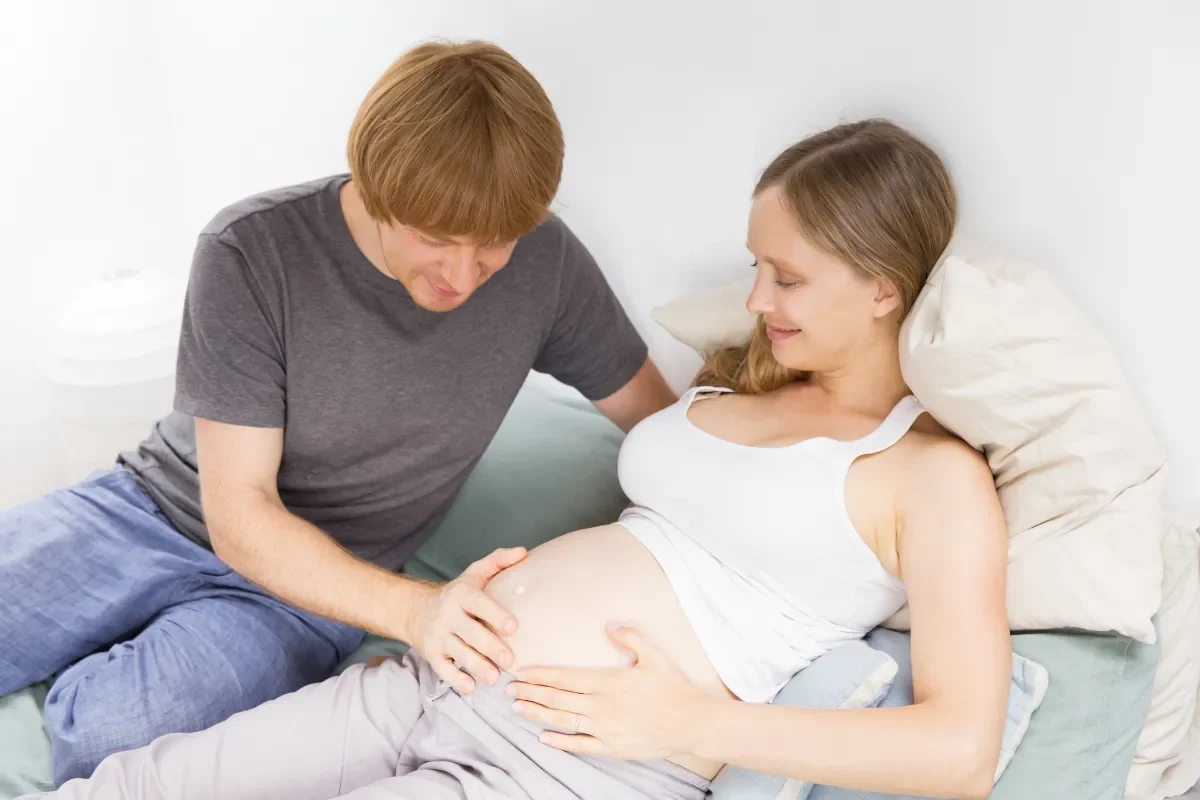 impression-davoir-un-bebe-qui-bouge-dans-le-ventre